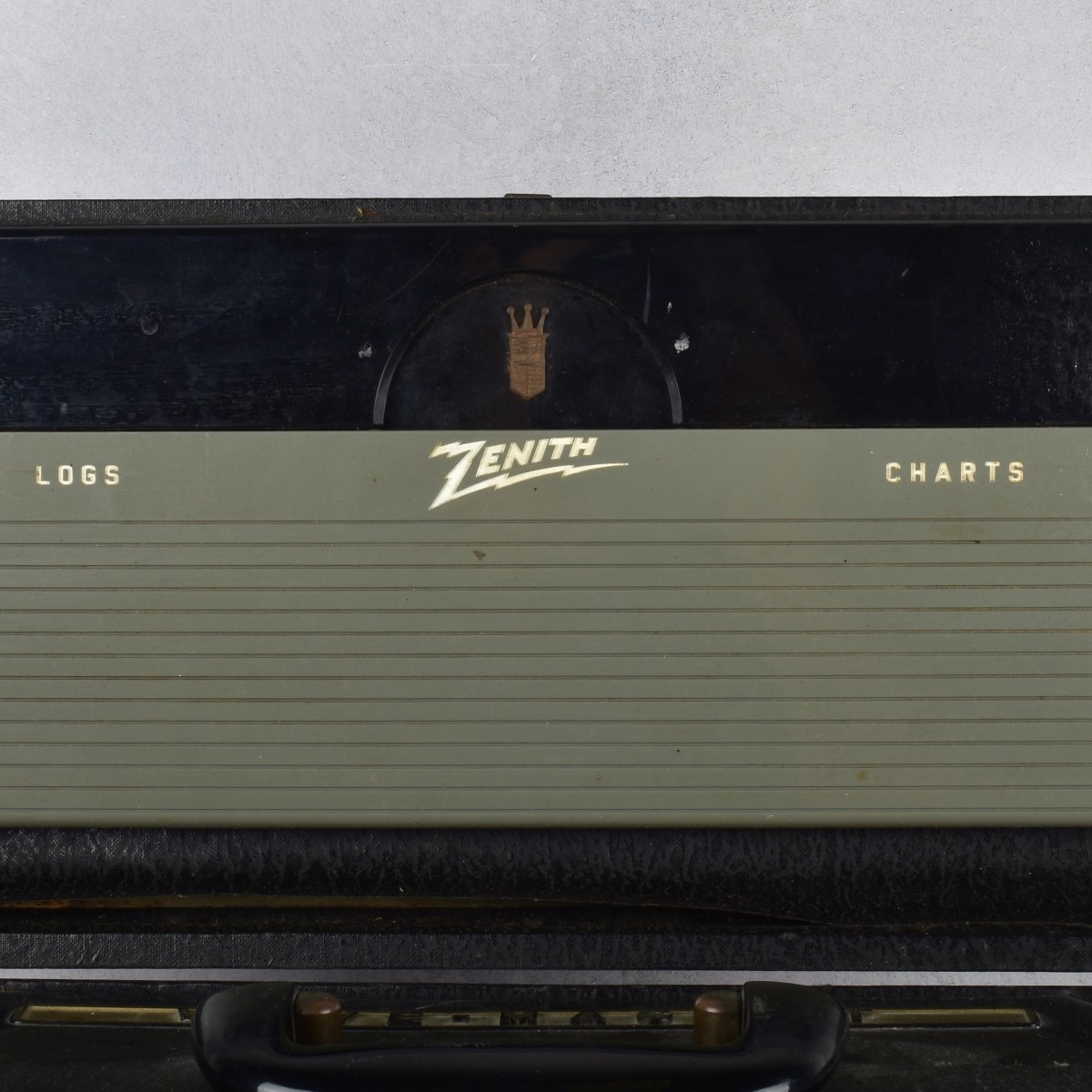 Vtg. Zenith Model H-500 Trans Ocean Radio