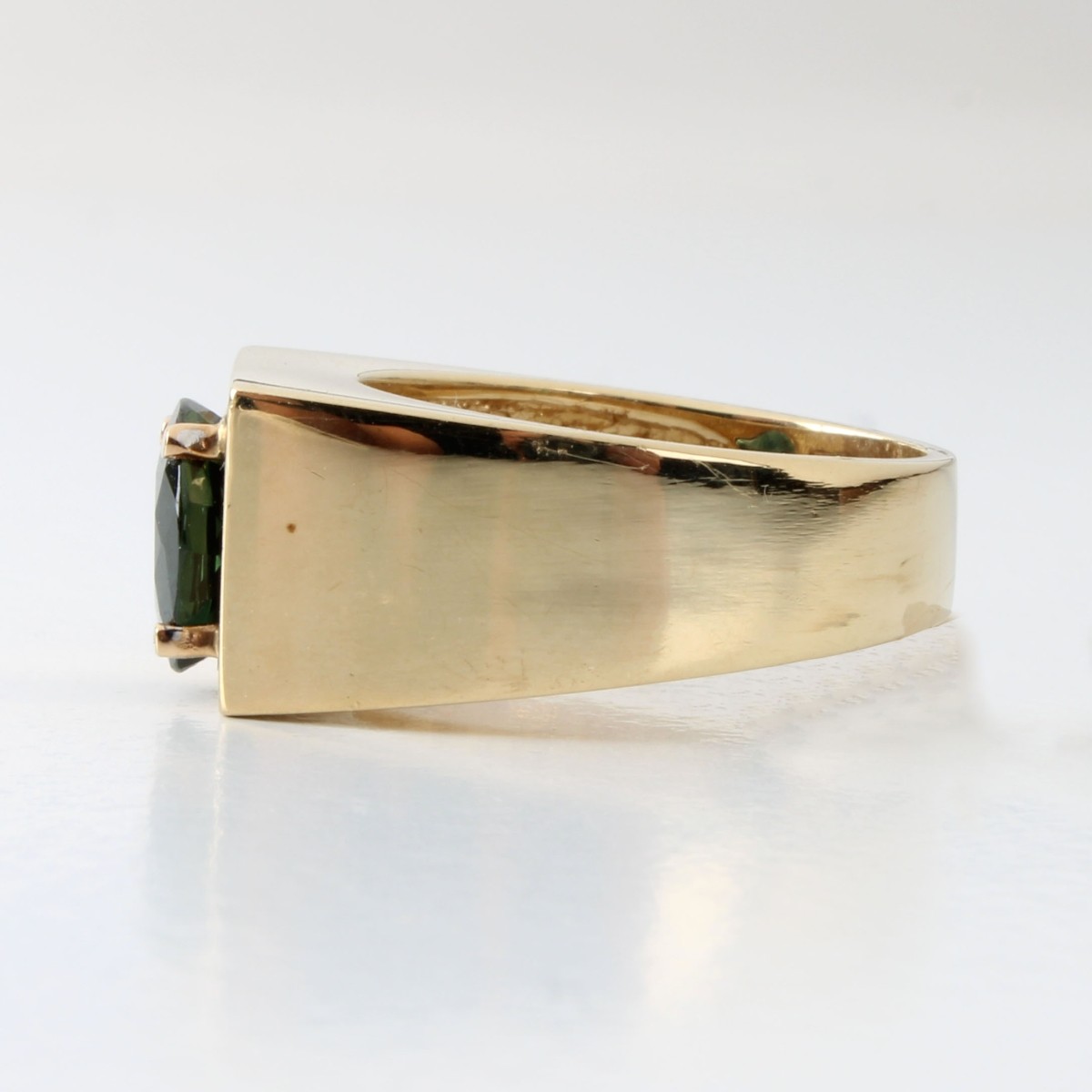 Sapphire, Diamond and 18K Ring