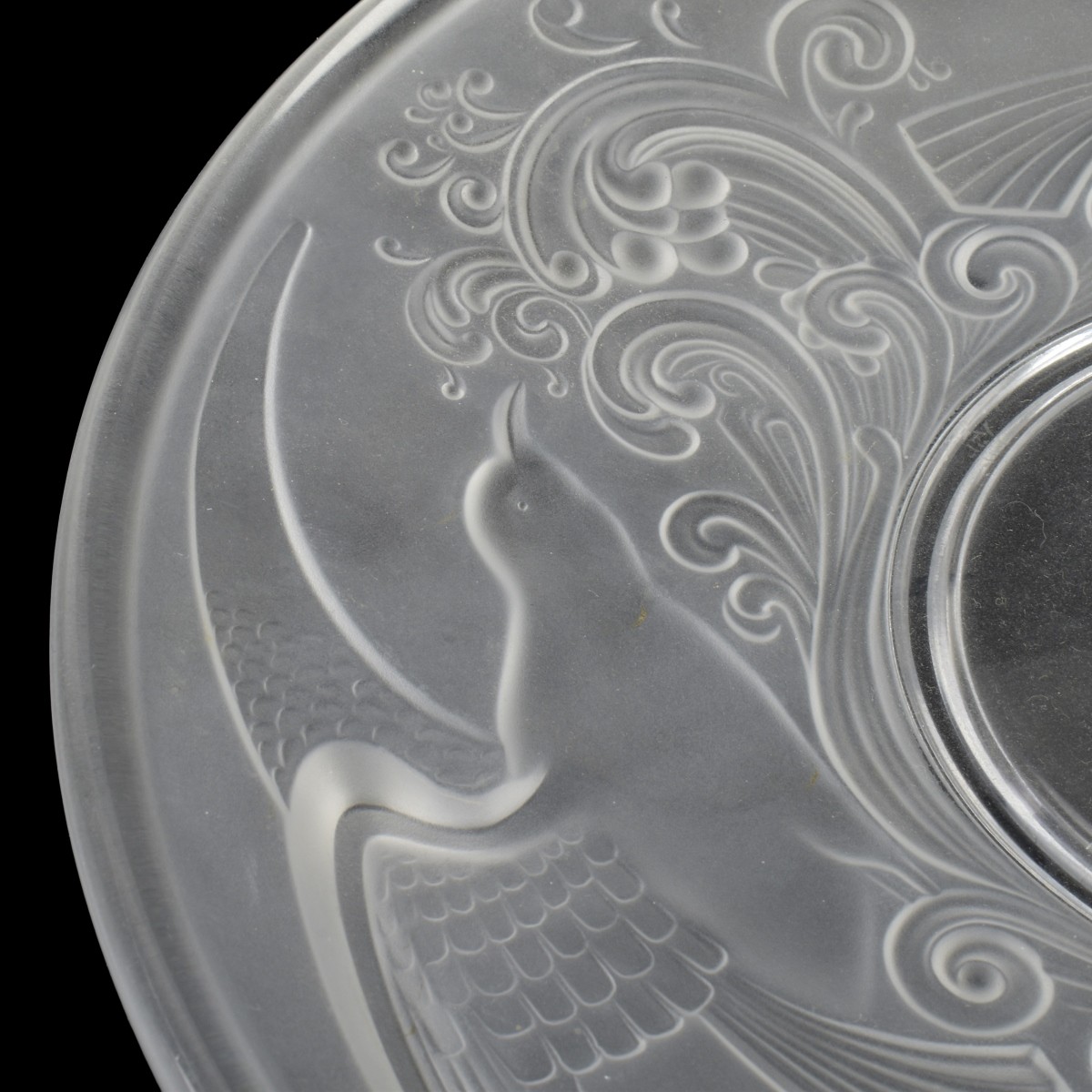 Val St. Lambert Belguim" Gloucester" Charger