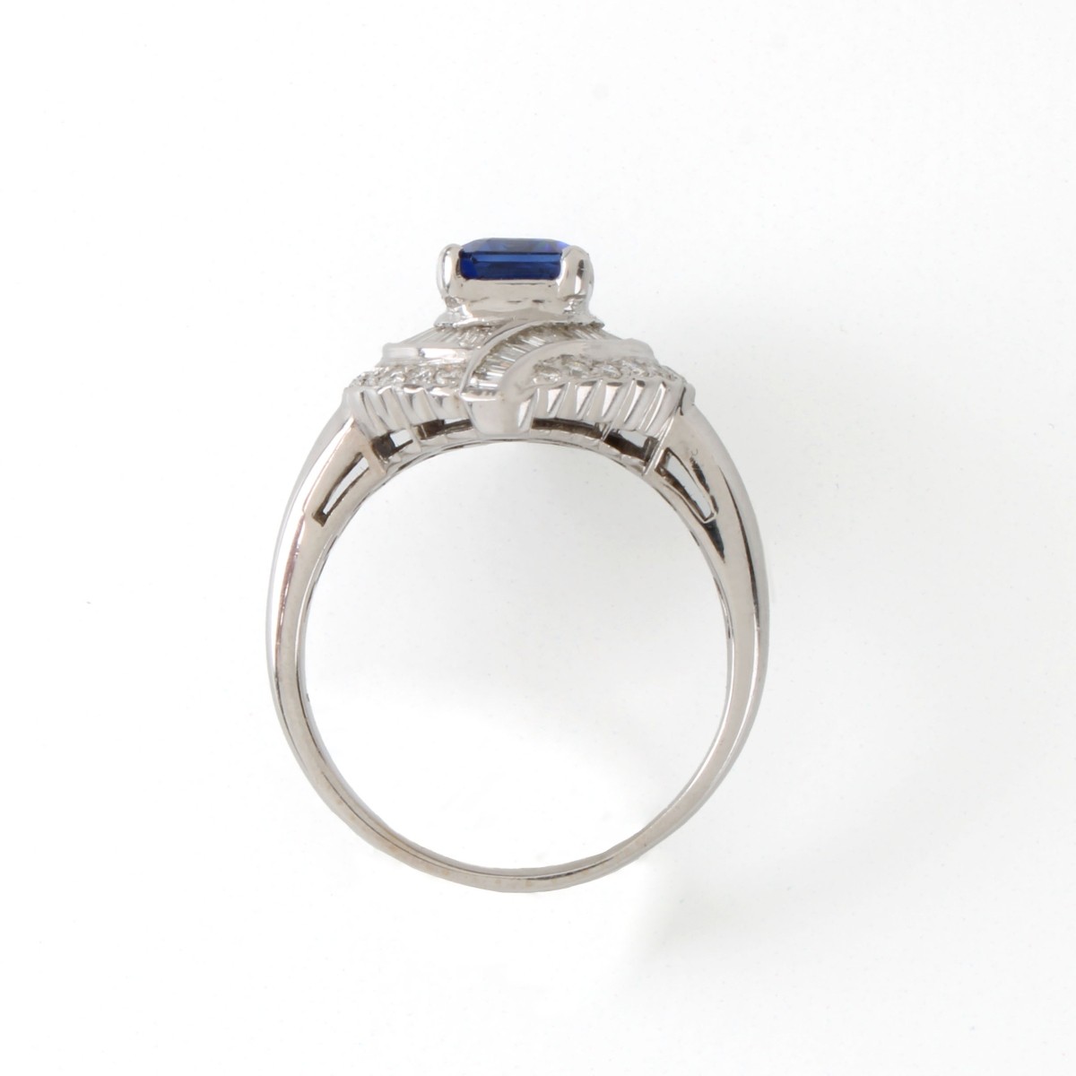 Sapphire, Diamond and 18K Ring