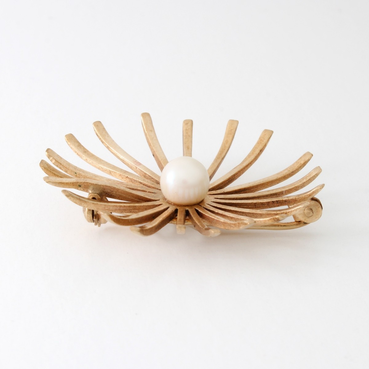 English 9K Gold and Pearl Brooch