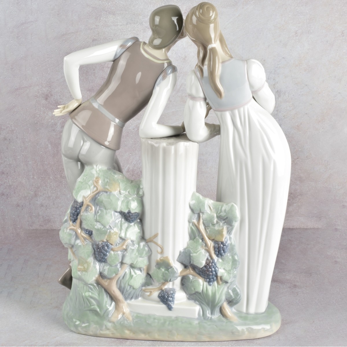 Lladro "Romeo and Juliet" Sculpture