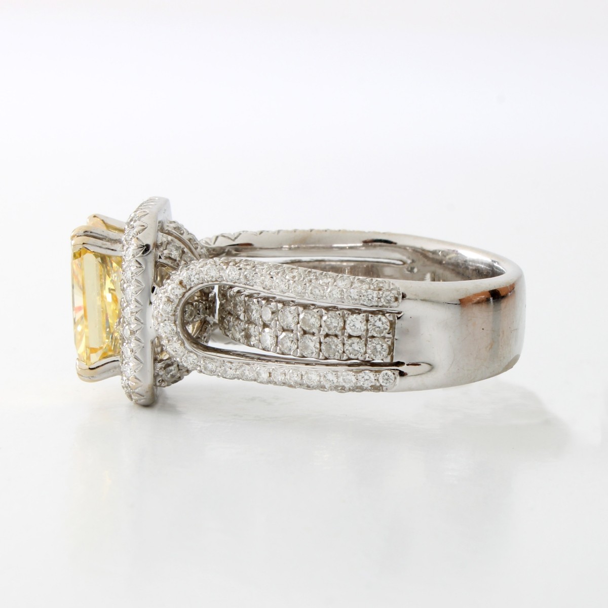 Diamond, CZ and 18K Ring