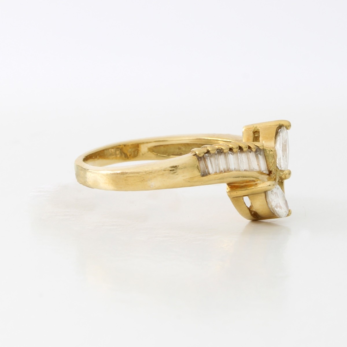 Diamond and 18K Band / Ring