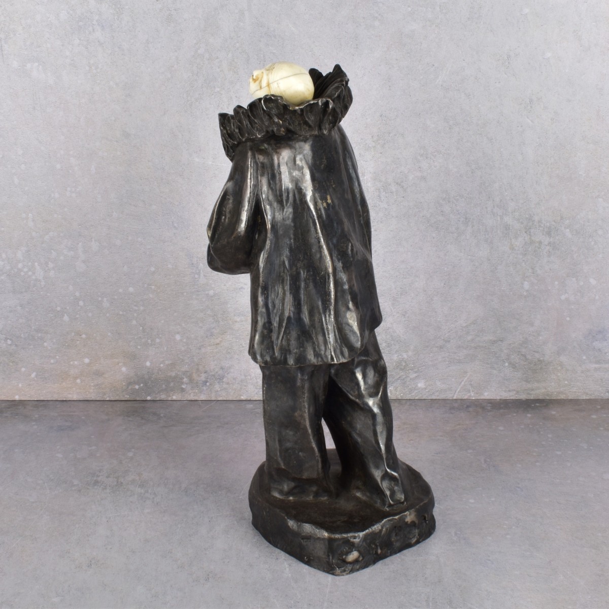 Alliot Lucien, French (1877-1967) Figurine