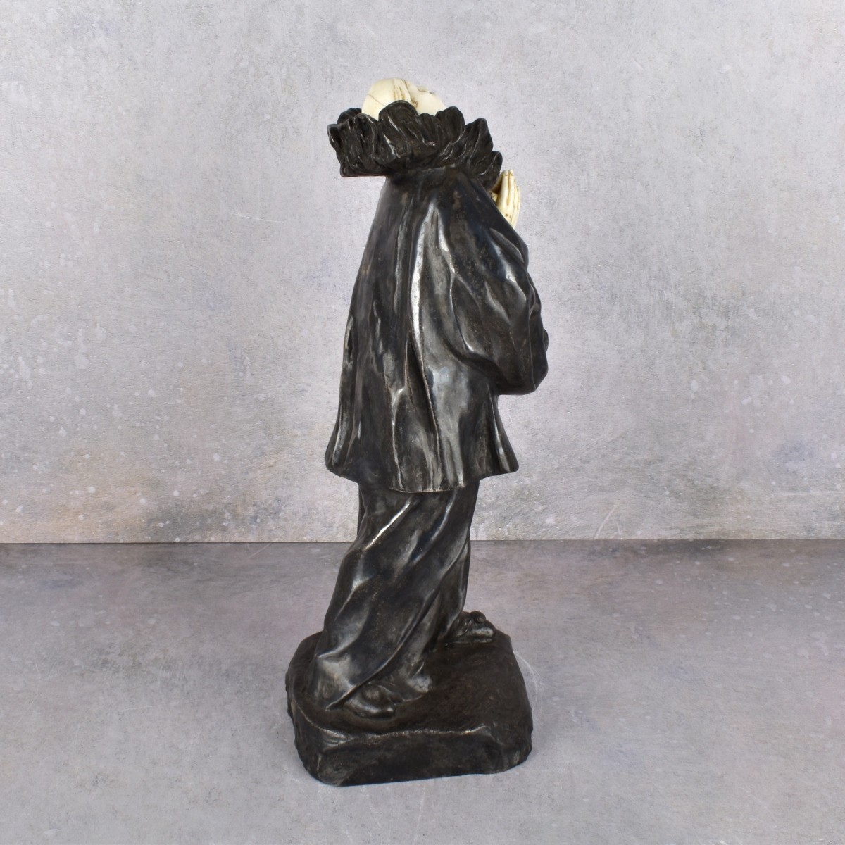 Alliot Lucien, French (1877-1967) Figurine