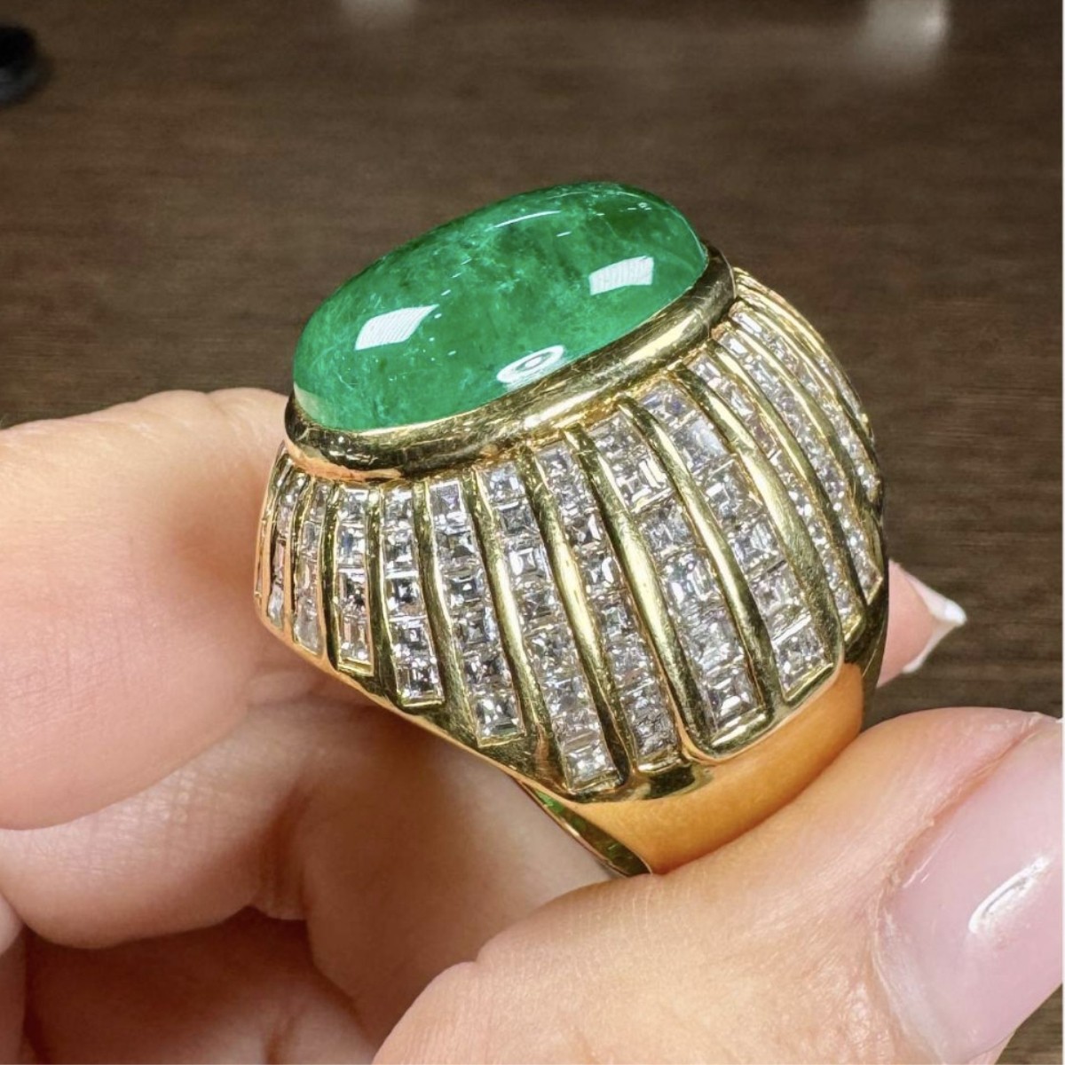 Emerald, Diamond and 18K Ring