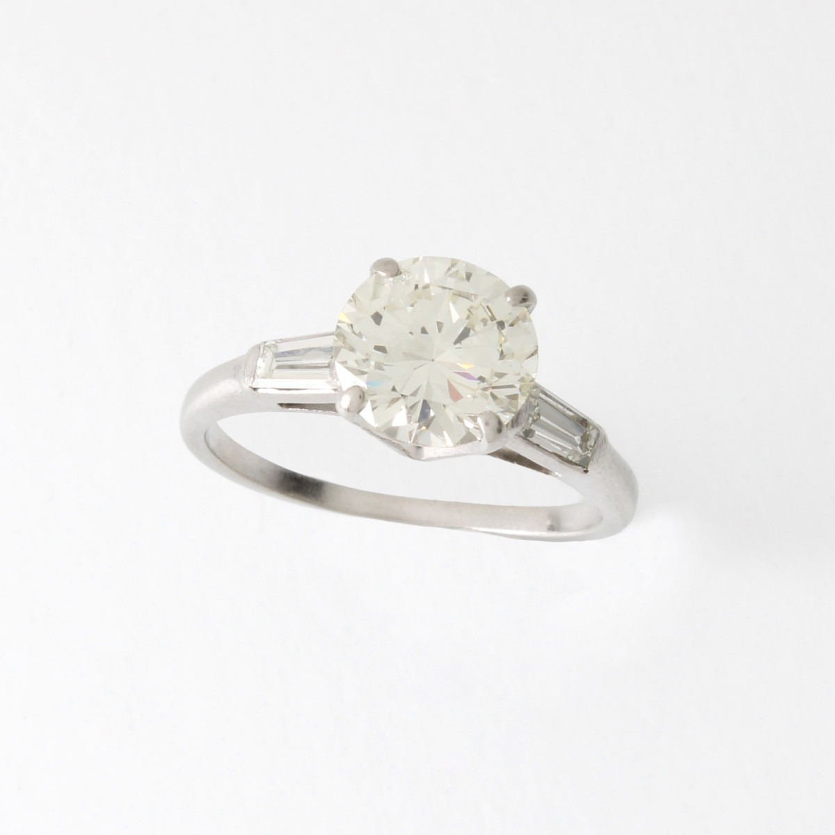 Diamond and 18K Ring