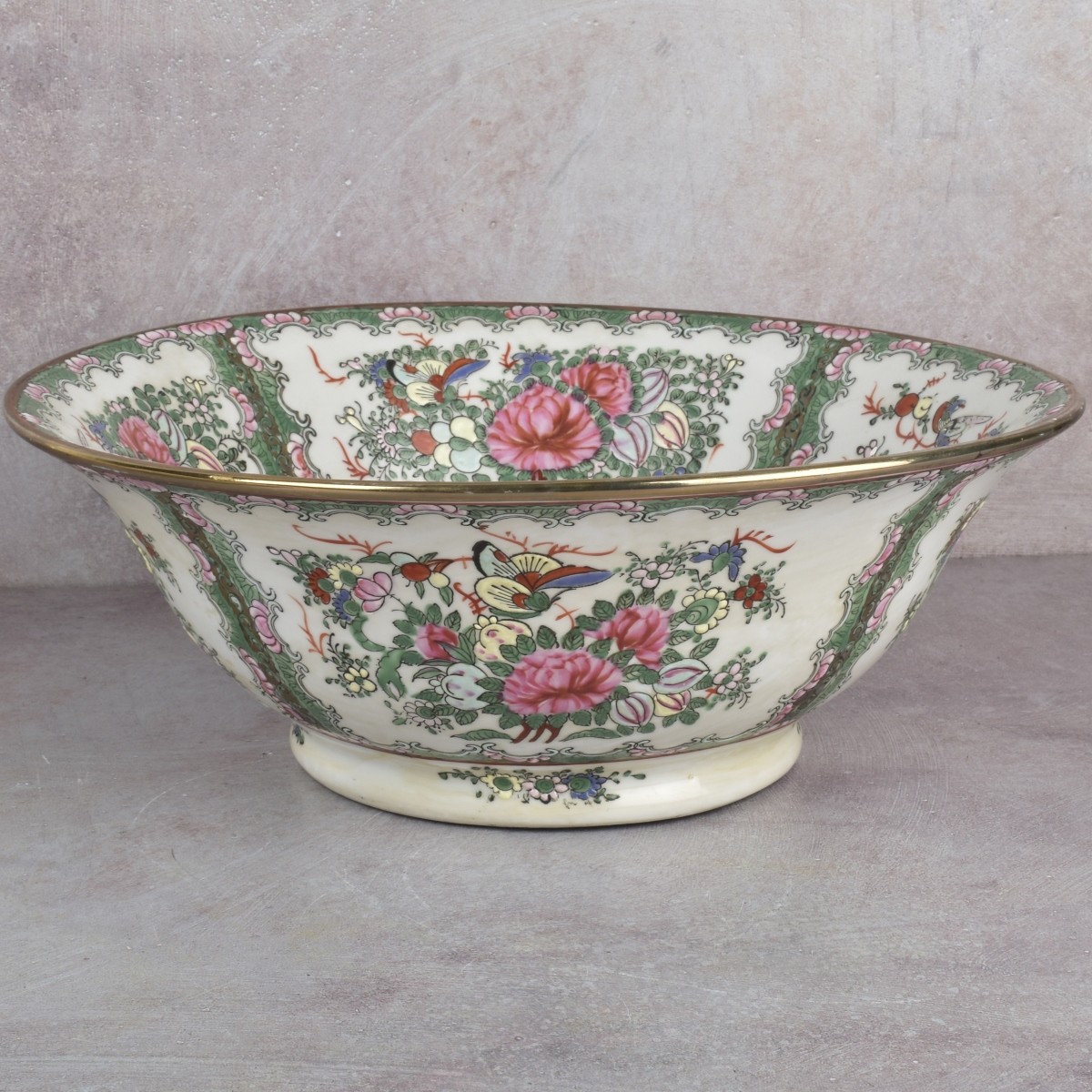 Chinese Rose Medallion Porcelain Pieces