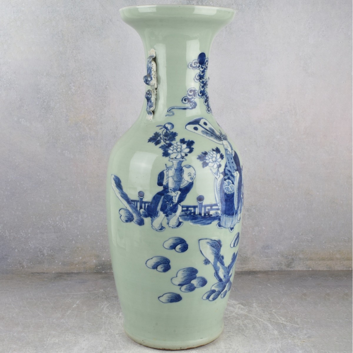 Large Vintage Chinese Blue and White Vase