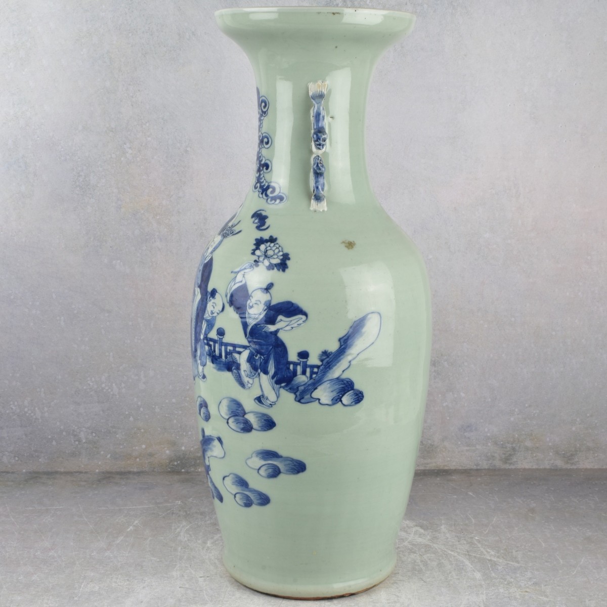 Large Vintage Chinese Blue and White Vase