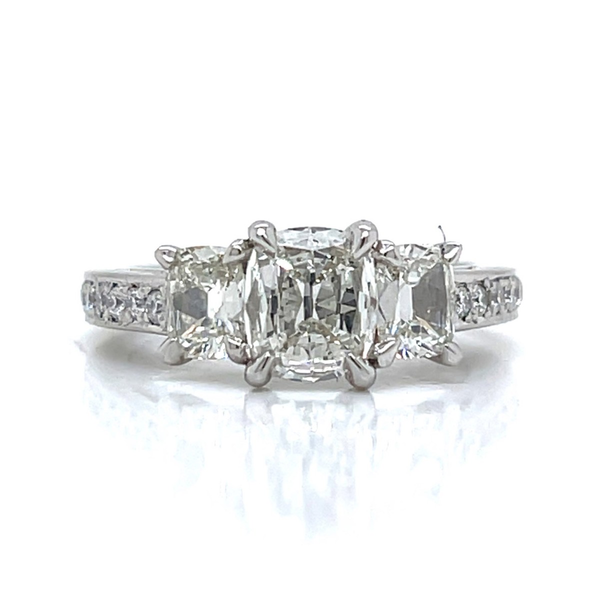 Diamond and Platinum Ring