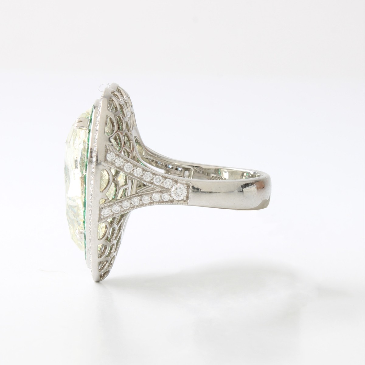 EGL 15.01ct Diamond and Platinum Ring