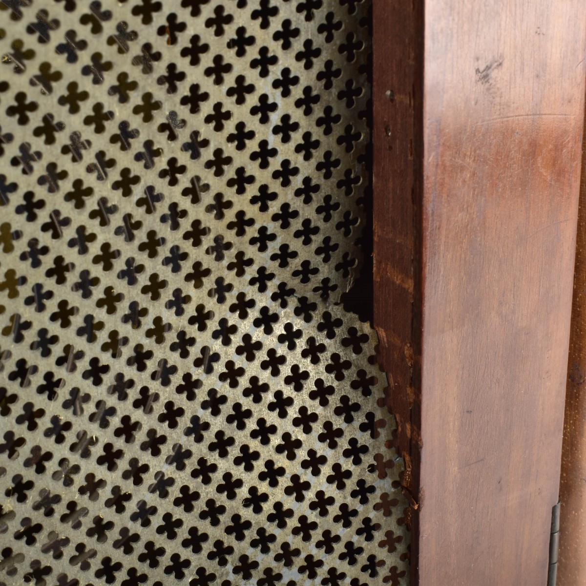 Gillett and Company Mahogany Table Clock