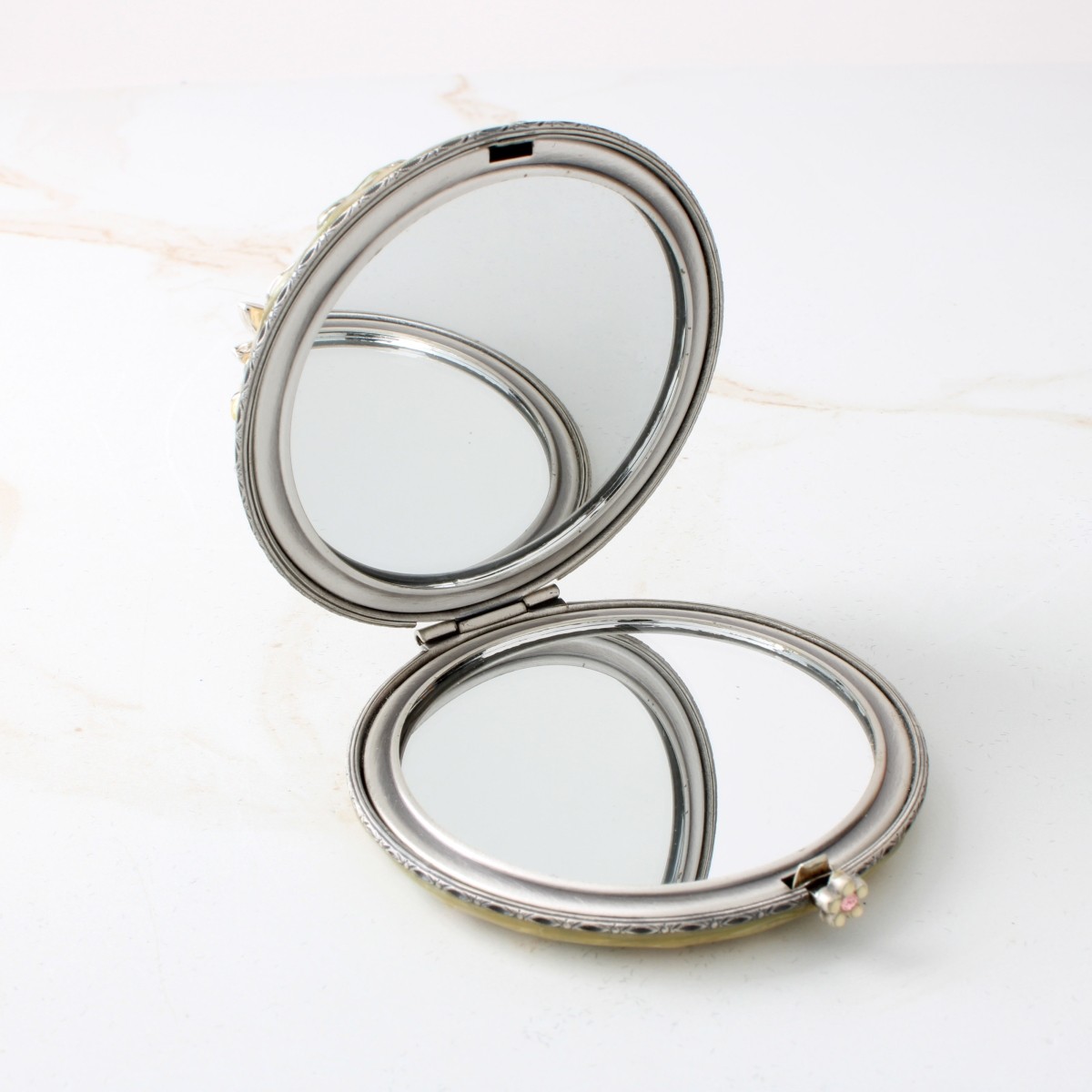 Jay Strongwater Compact