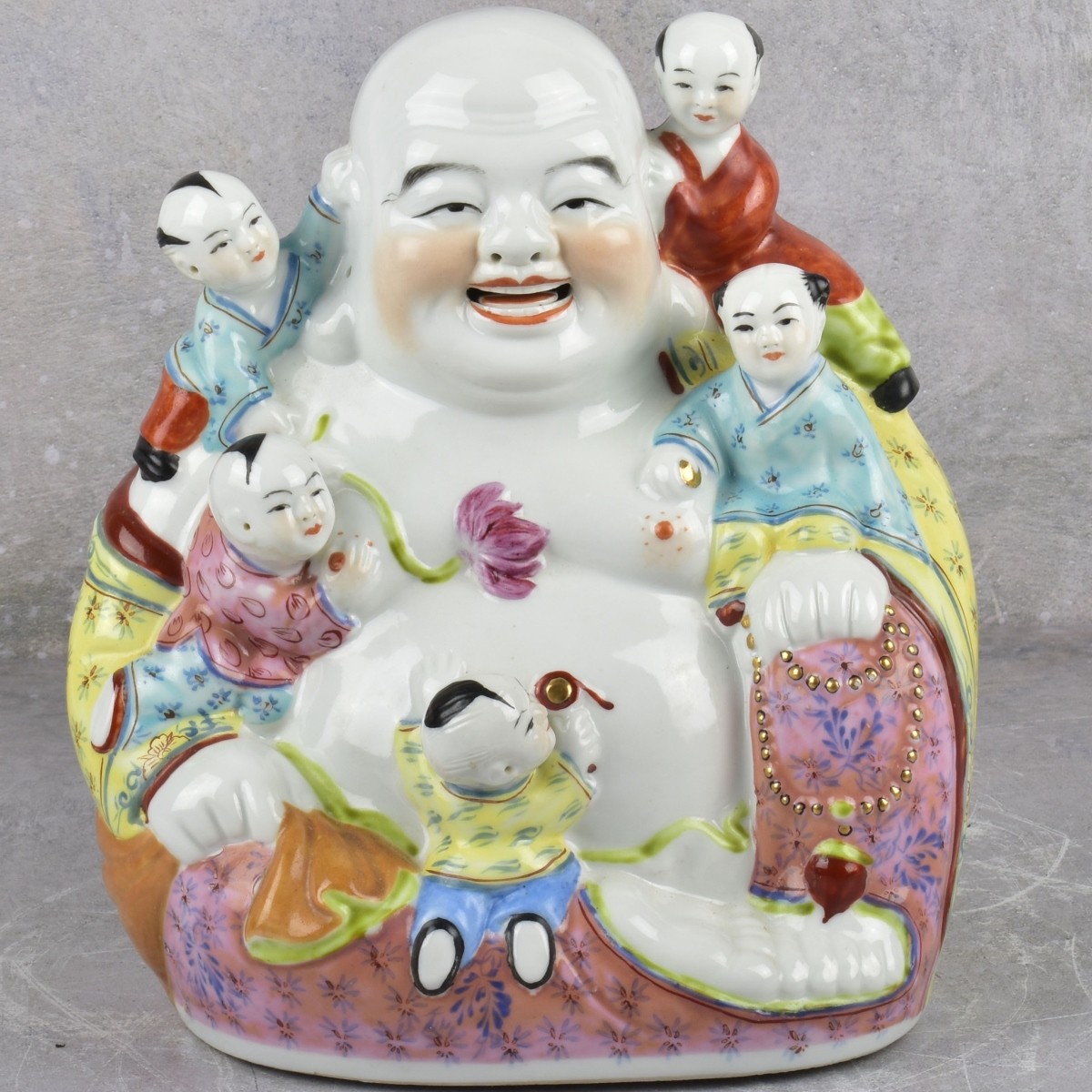 Vintage Chinese Famille Rose Buddah