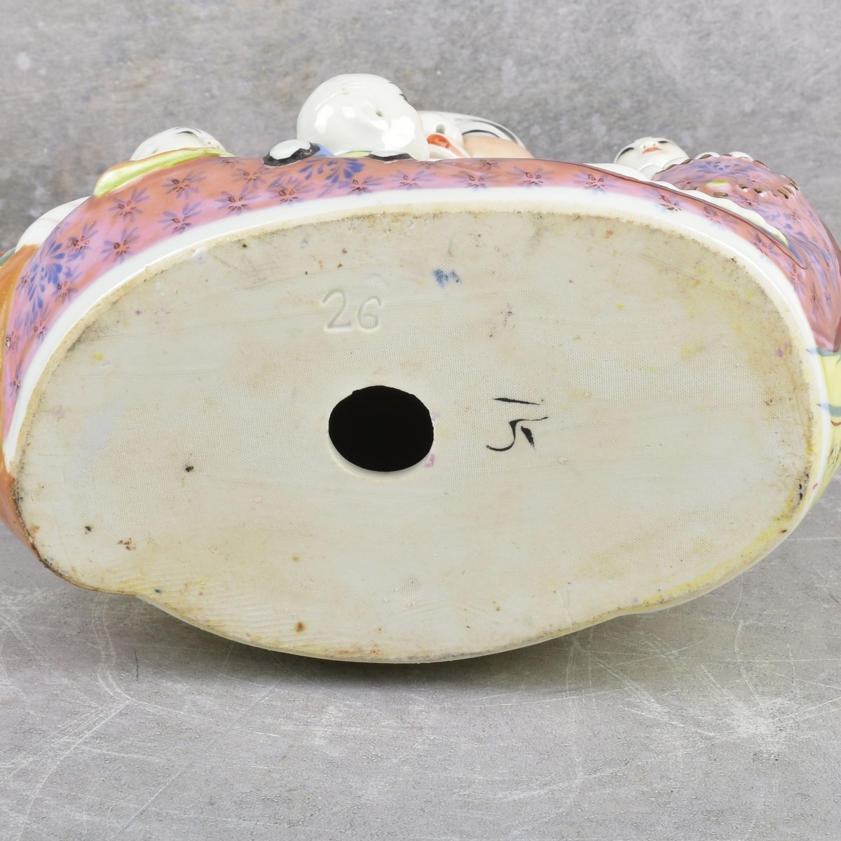 Vintage Chinese Famille Rose Buddah