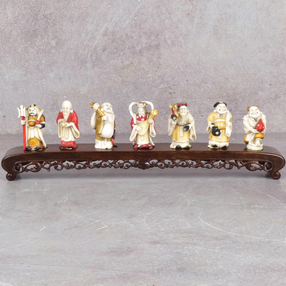 Japanese Grouping of Nutsukes