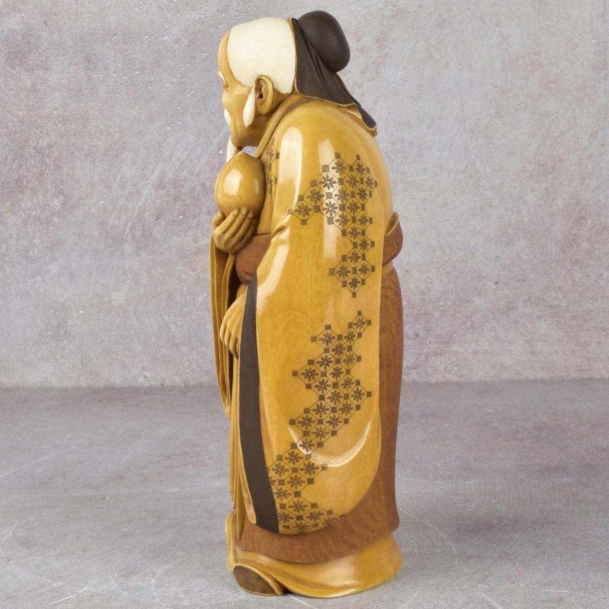 Chinese Carving of Shou Lao