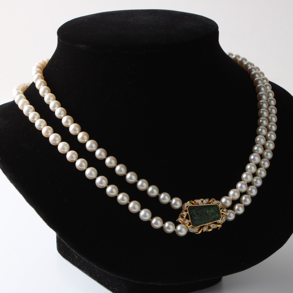Pearl, Jade and Diamond Necklace