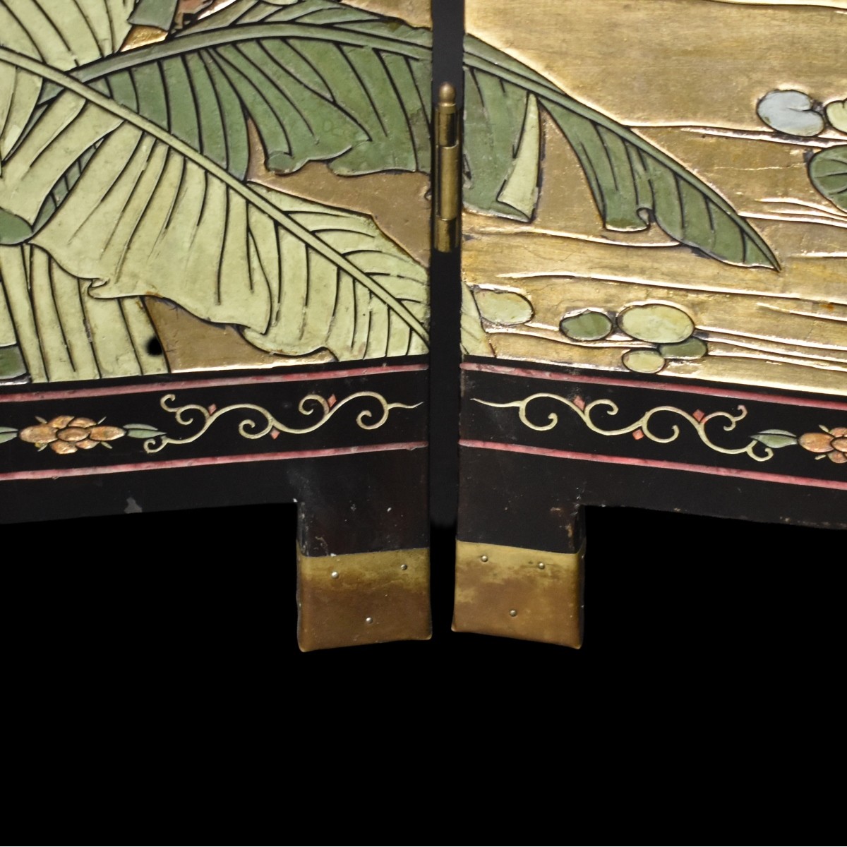 Chinese Carved Screen