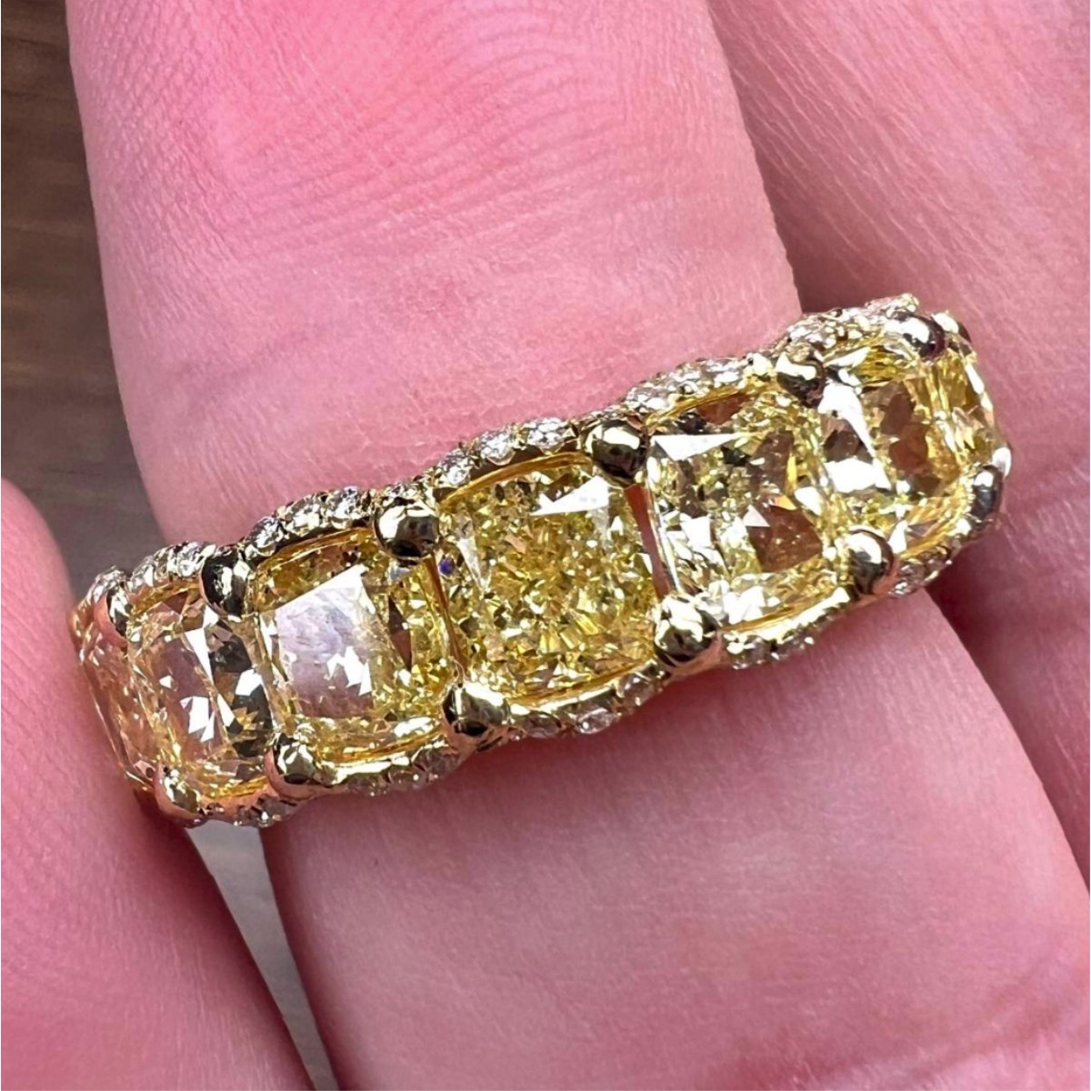 Diamond and 18K Ring