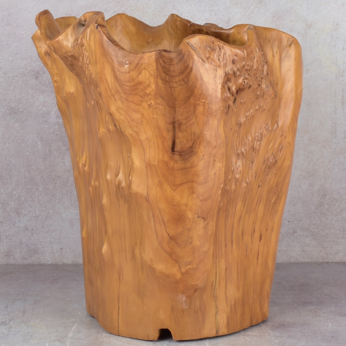 Chinese Burl Root Planter