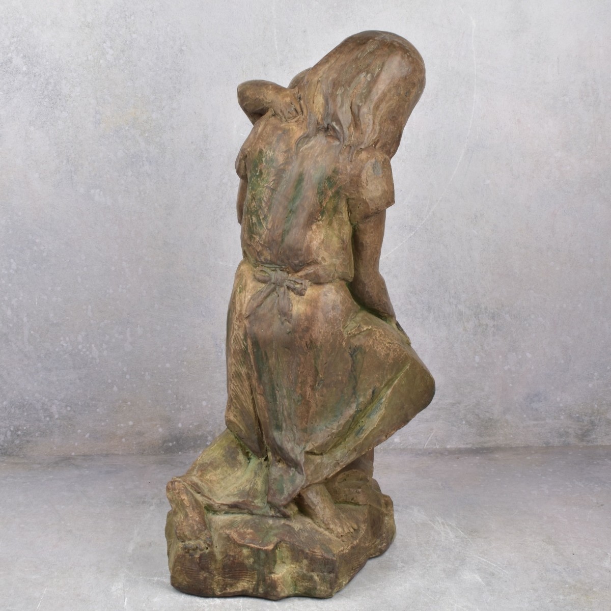 Composition Figurine of a Mother and Child