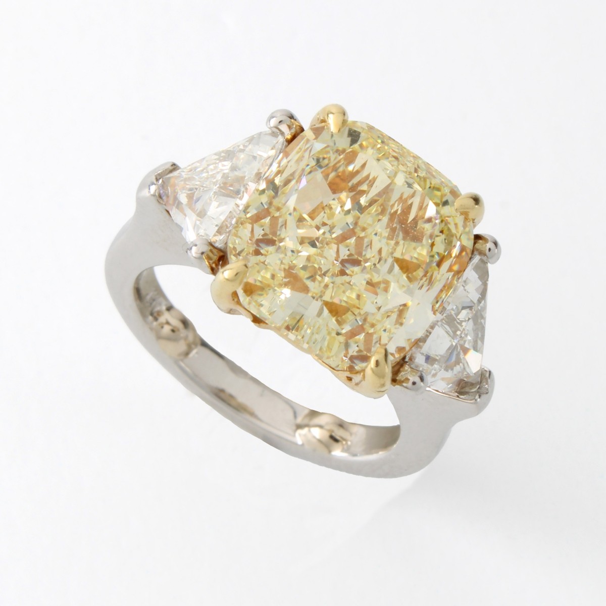 GIA Fancy Yellow Diamond Ring