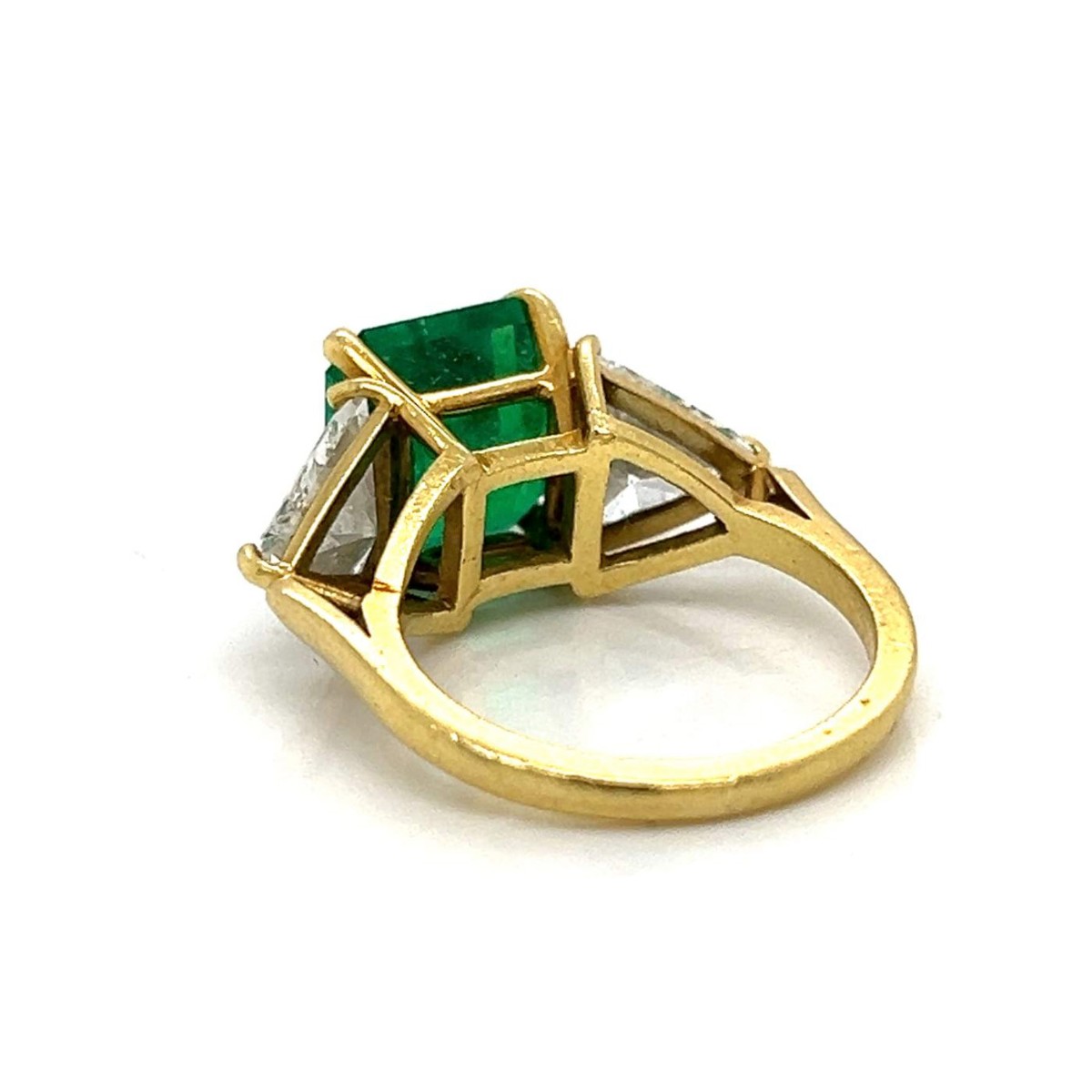 Emerald, Diamond and 18K Ring