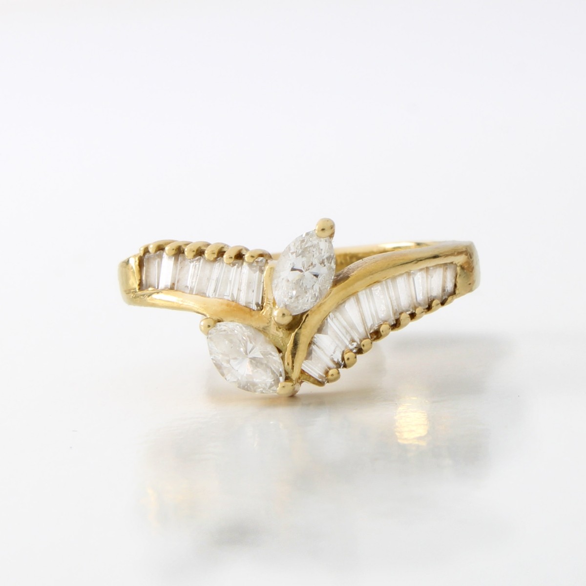 Diamond and 18K Band / Ring