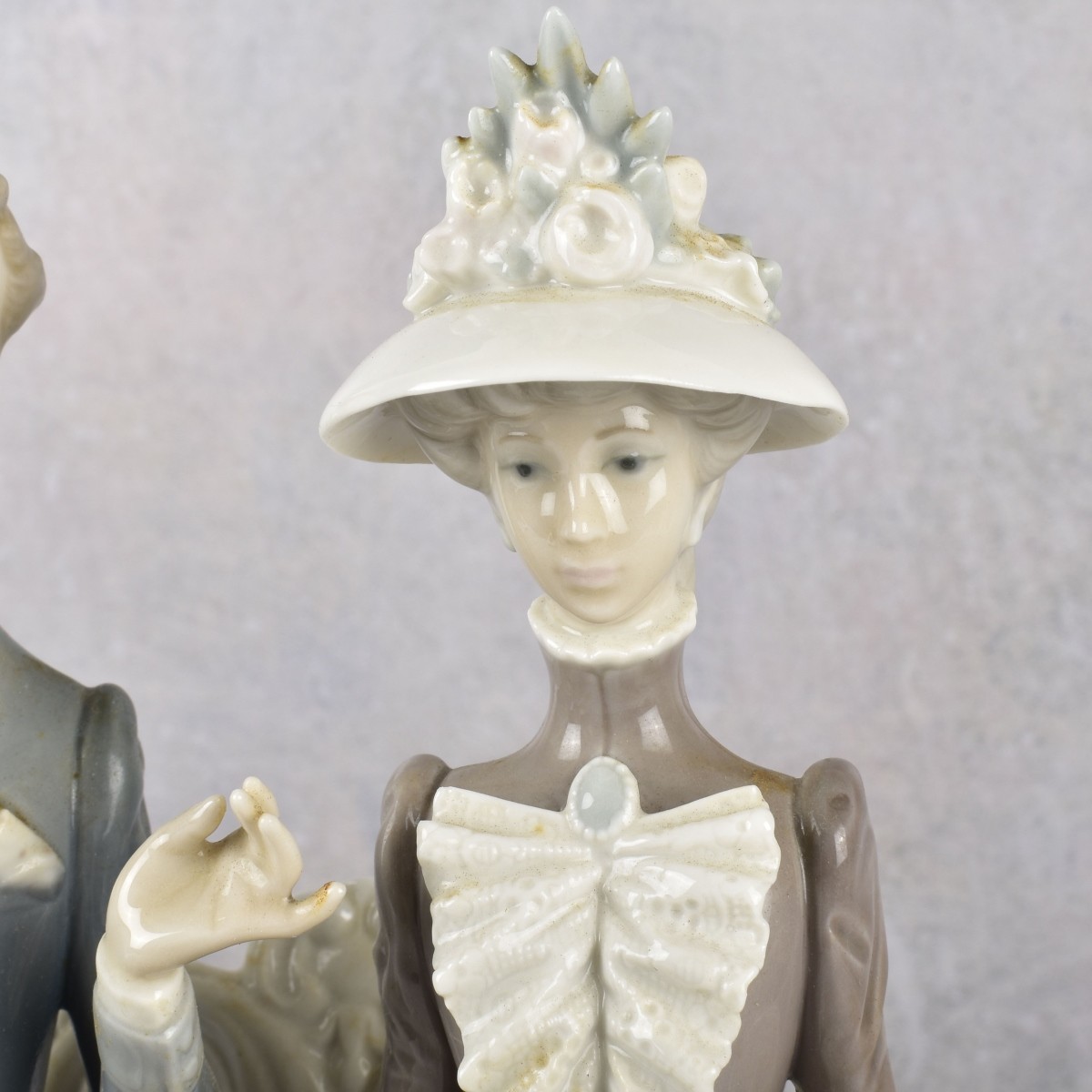 Lladro Spain Gloss Porcelain Sculpture