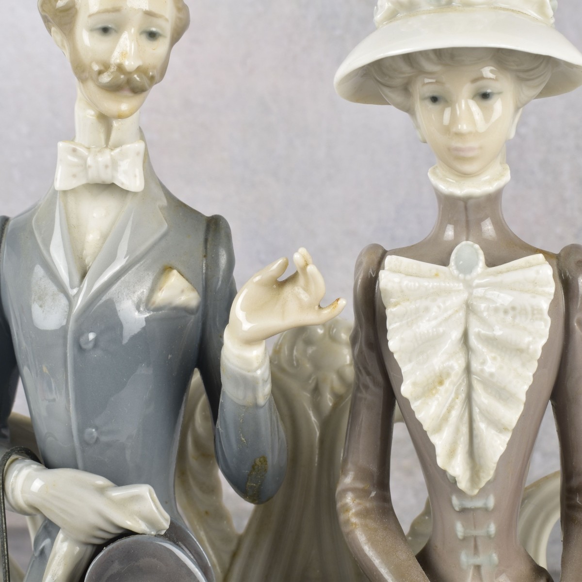 Lladro Spain Gloss Porcelain Sculpture