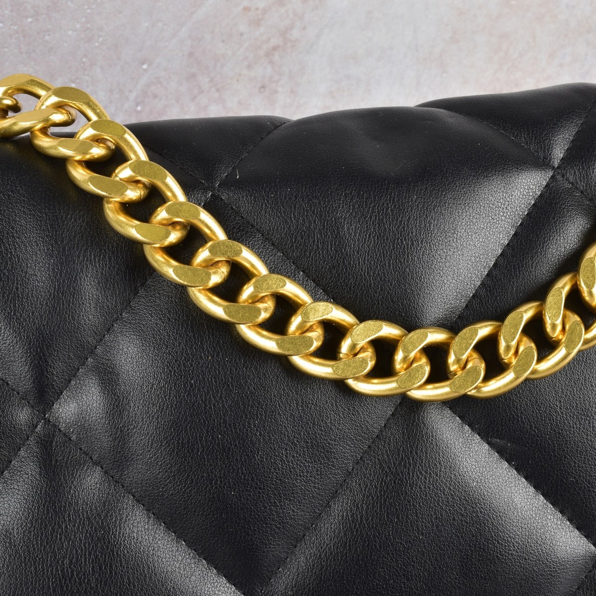 Replica Chanel Flap Bag