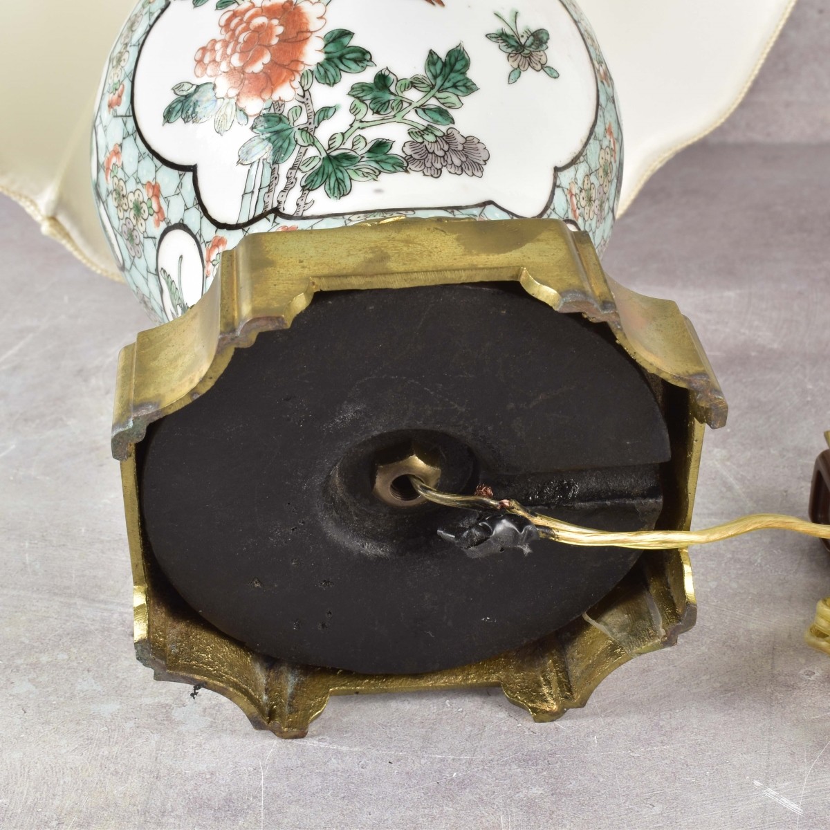 Chinese Porcelain and Ormolou Lamp