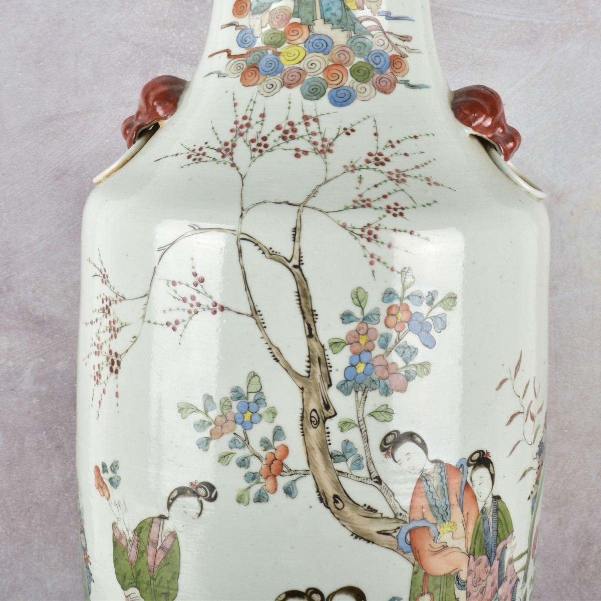 Large Vintage Chinese Porcelain Vase