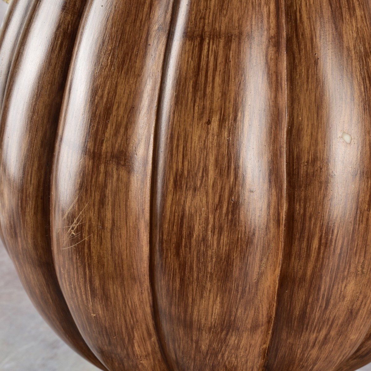 Large Gourd Shape Lamp