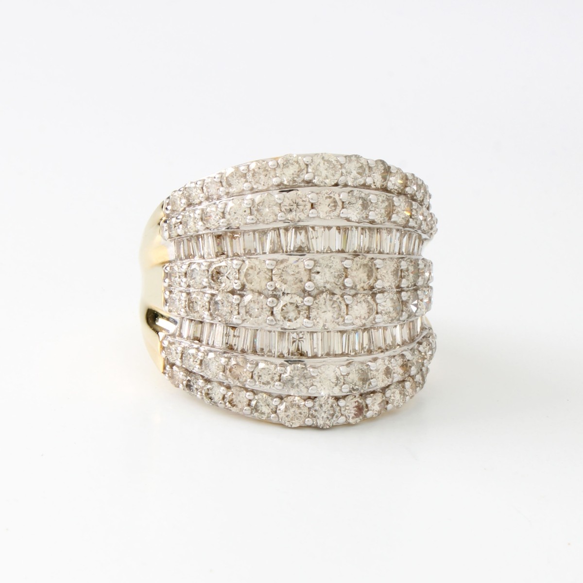 Diamond and 10K Ring