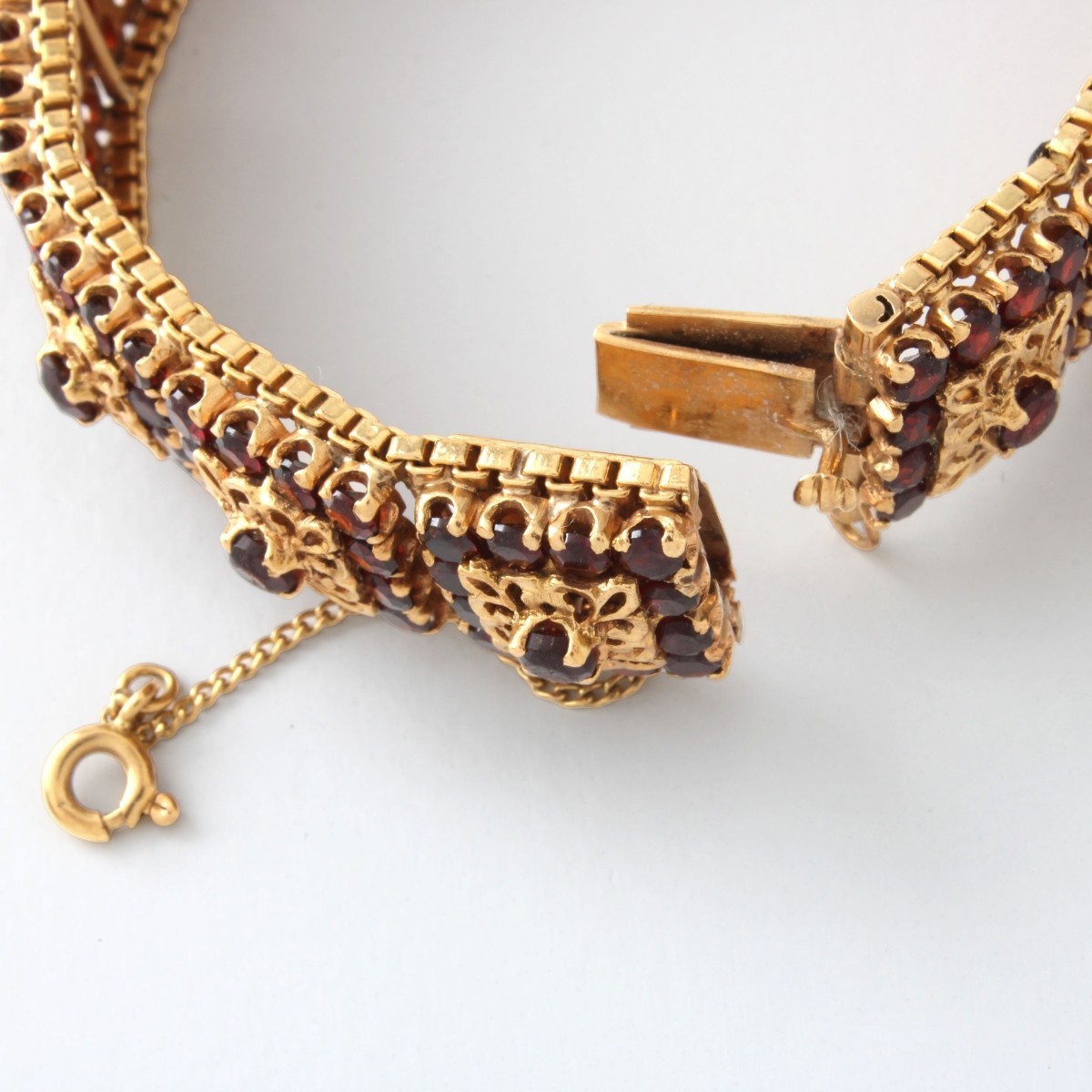 Garnet and 18K Bracelet and Earrings