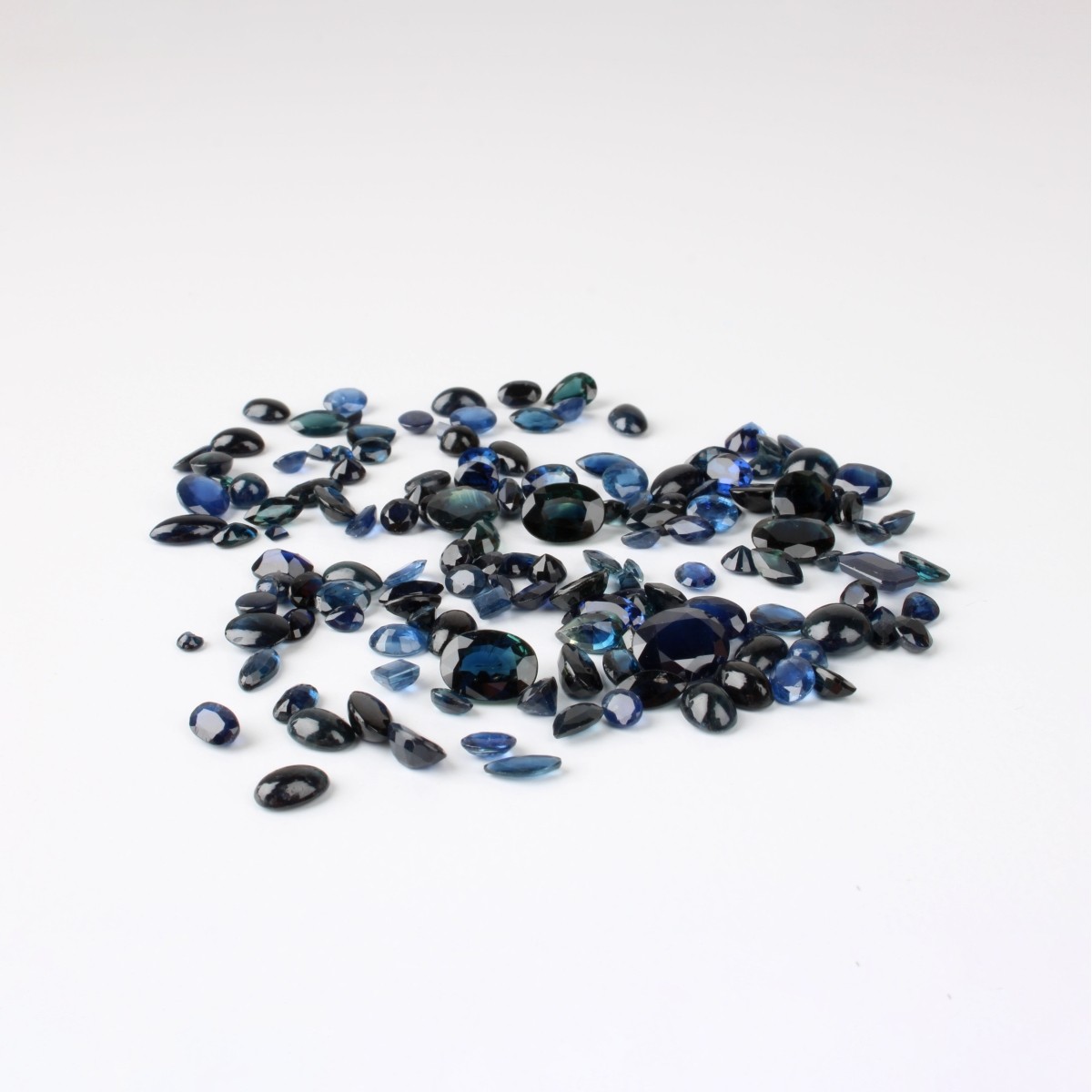 62.3CT TW Sapphires