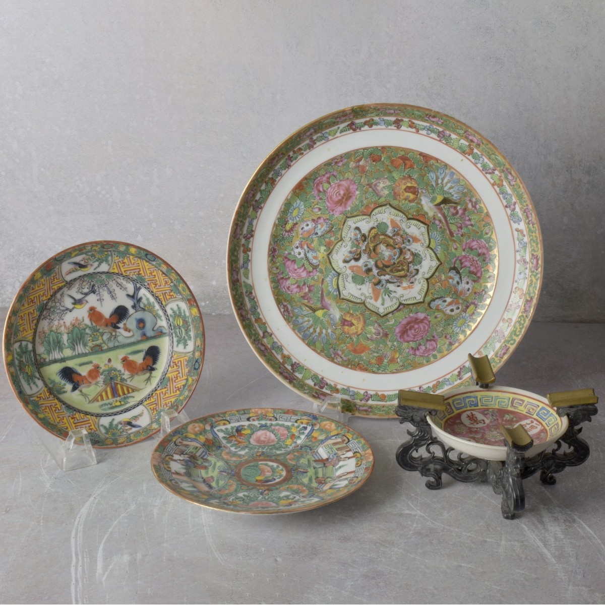 Vintage Chinese Porcelain Pieces