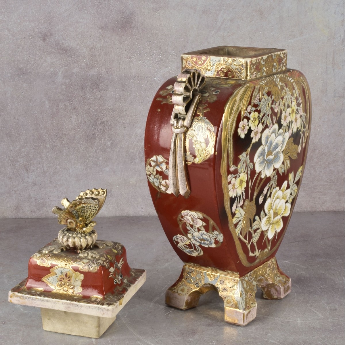 Antique Japanese Kutani Vase