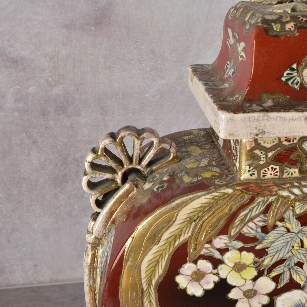 Antique Japanese Kutani Vase