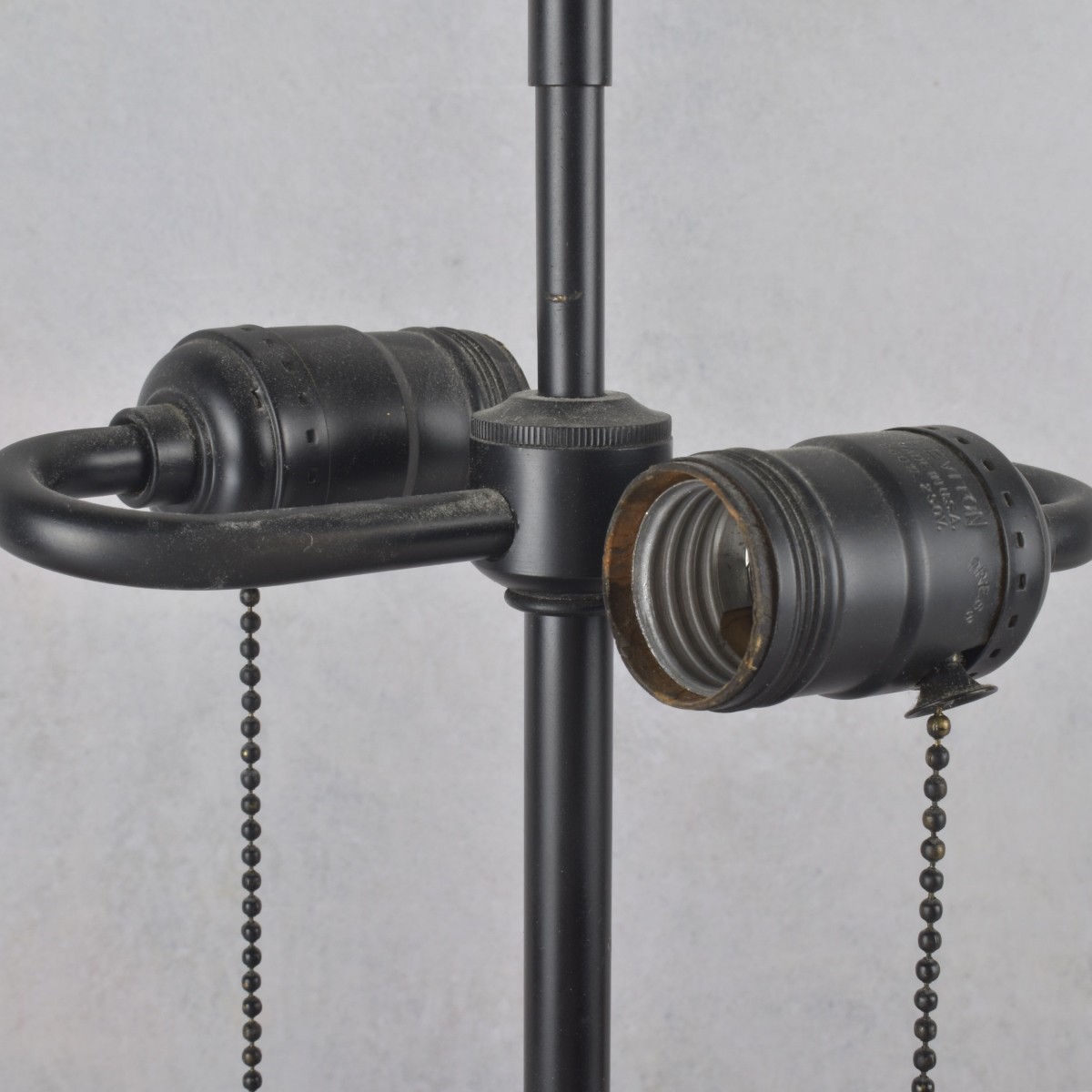 Chinese Vintage Ceramic Lamp