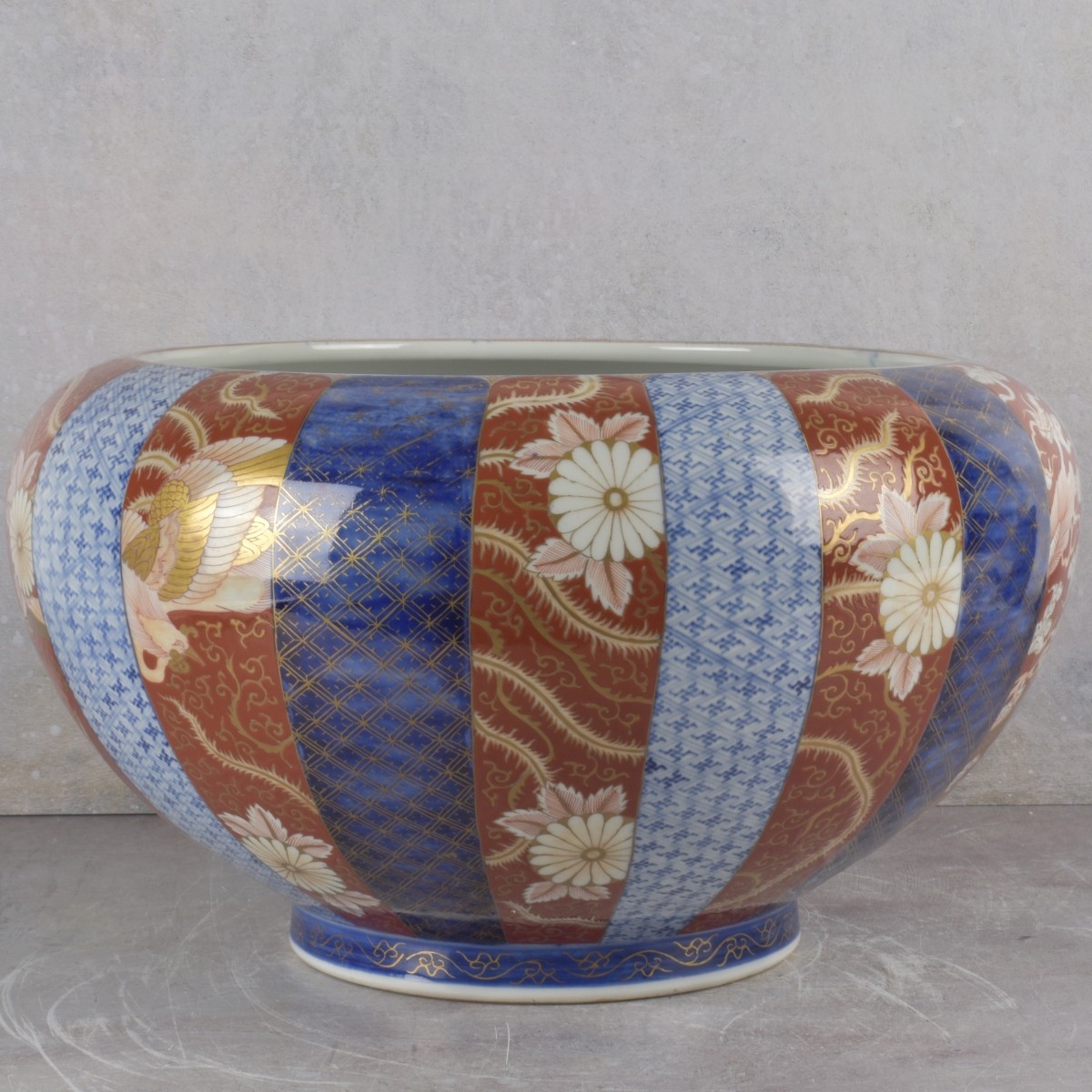 Vintage Japanese Imari Fish Bowl