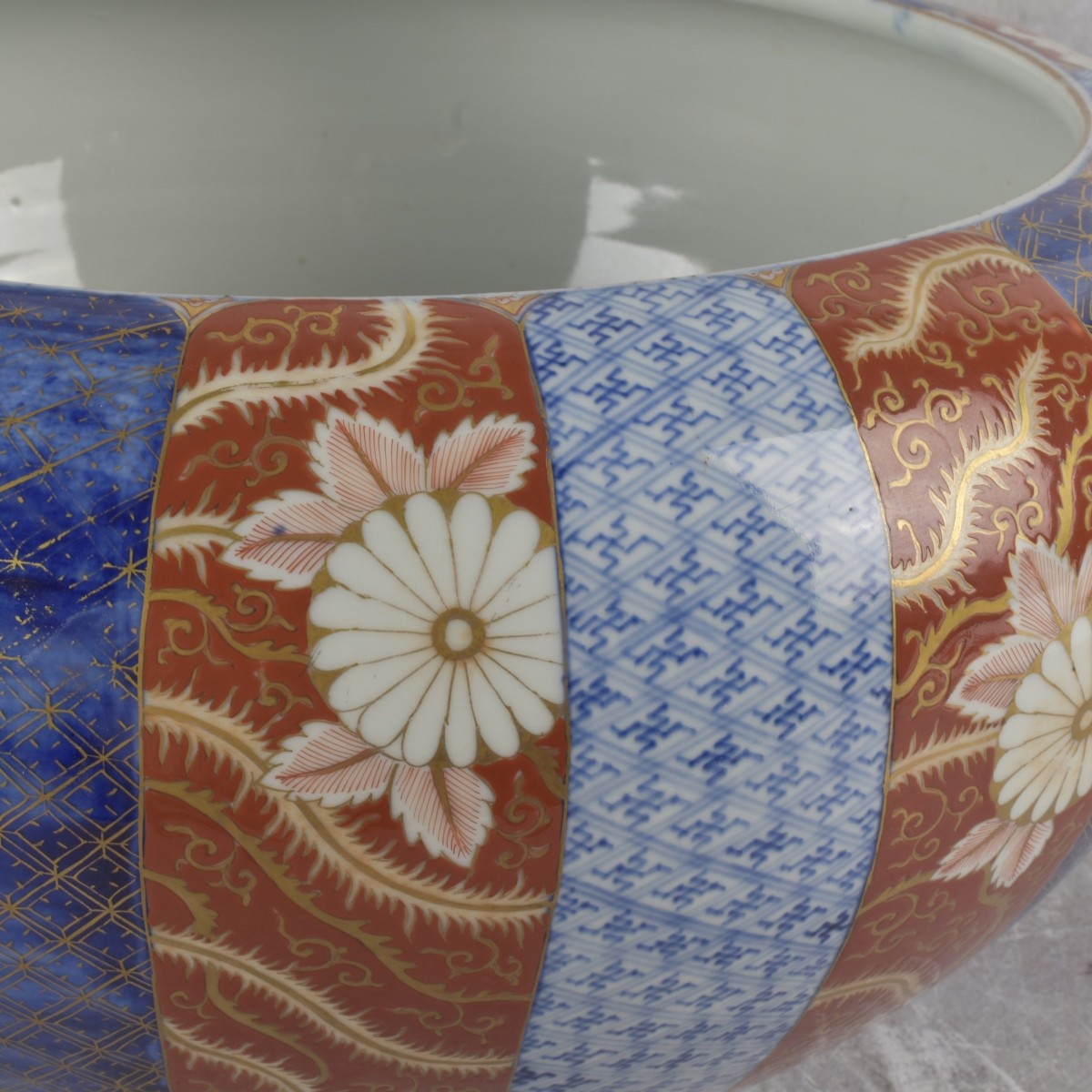 Vintage Japanese Imari Fish Bowl