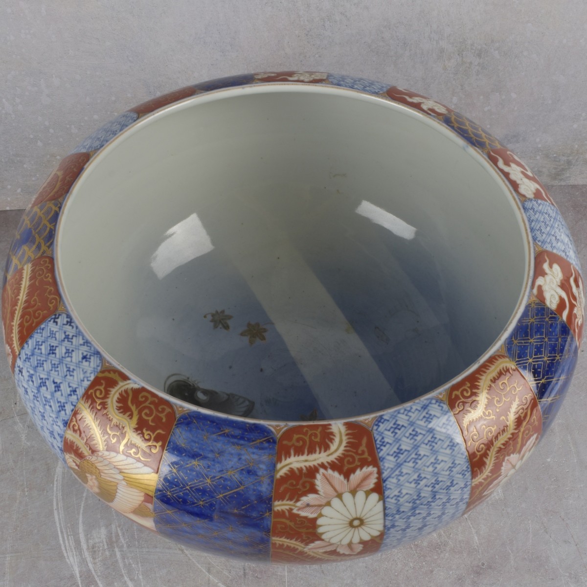 Vintage Japanese Imari Fish Bowl