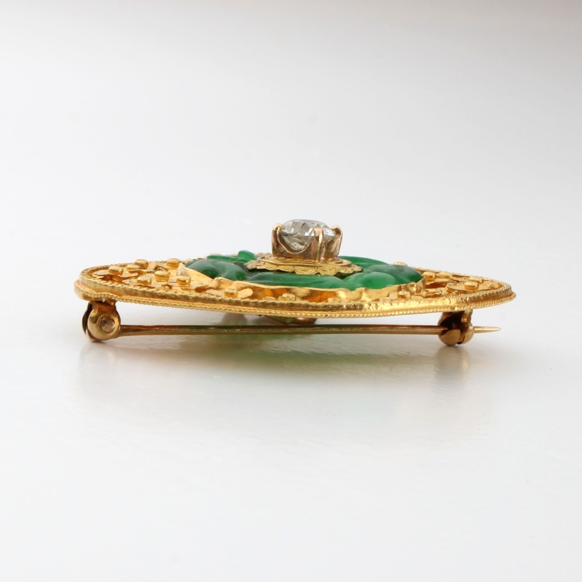 Jade and 22K Pendant / Brooch