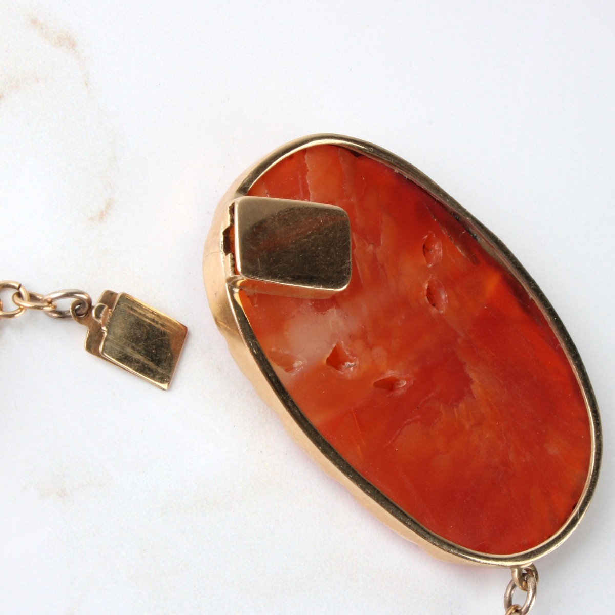 Antique Chinese Carved Carnelian Pendant Necklace.