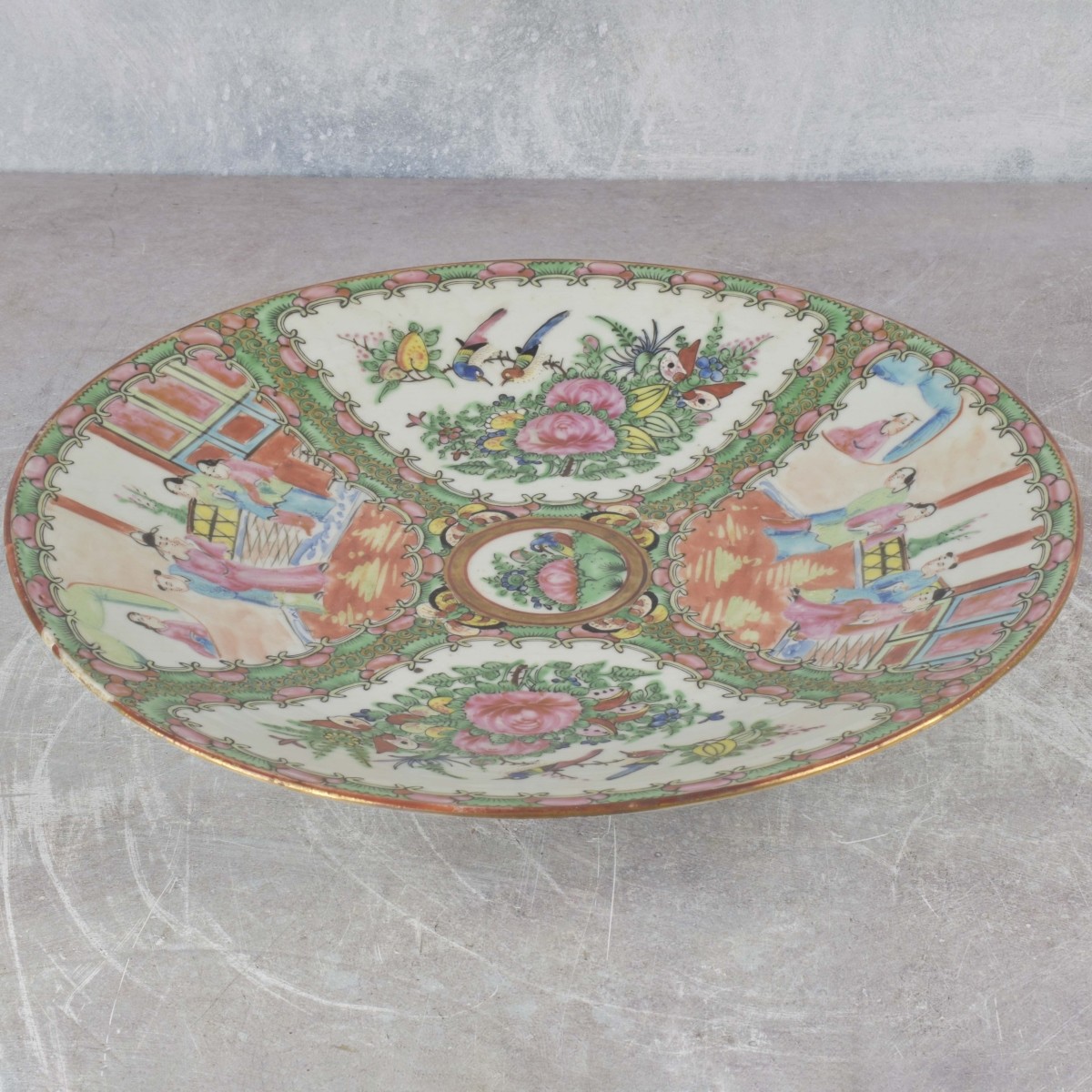 Chinese Hand Painted Famille Rose Dish